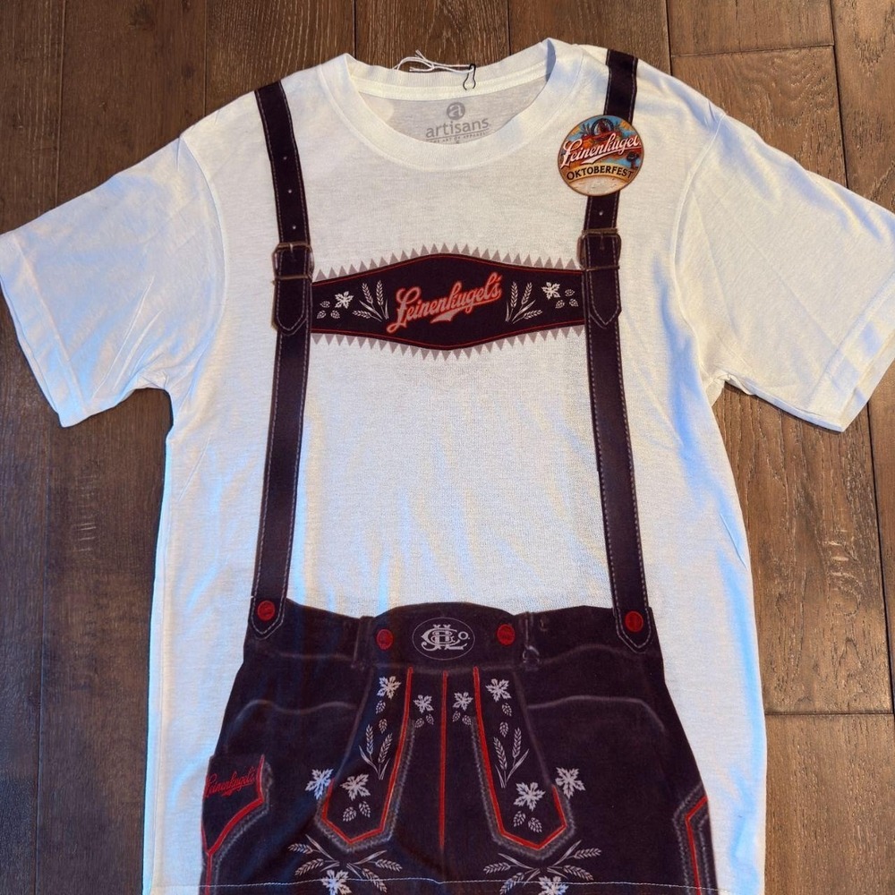 Leinenkugel's Beer Oktoberfest Lederhosen Suspenders Printed T-shirt
